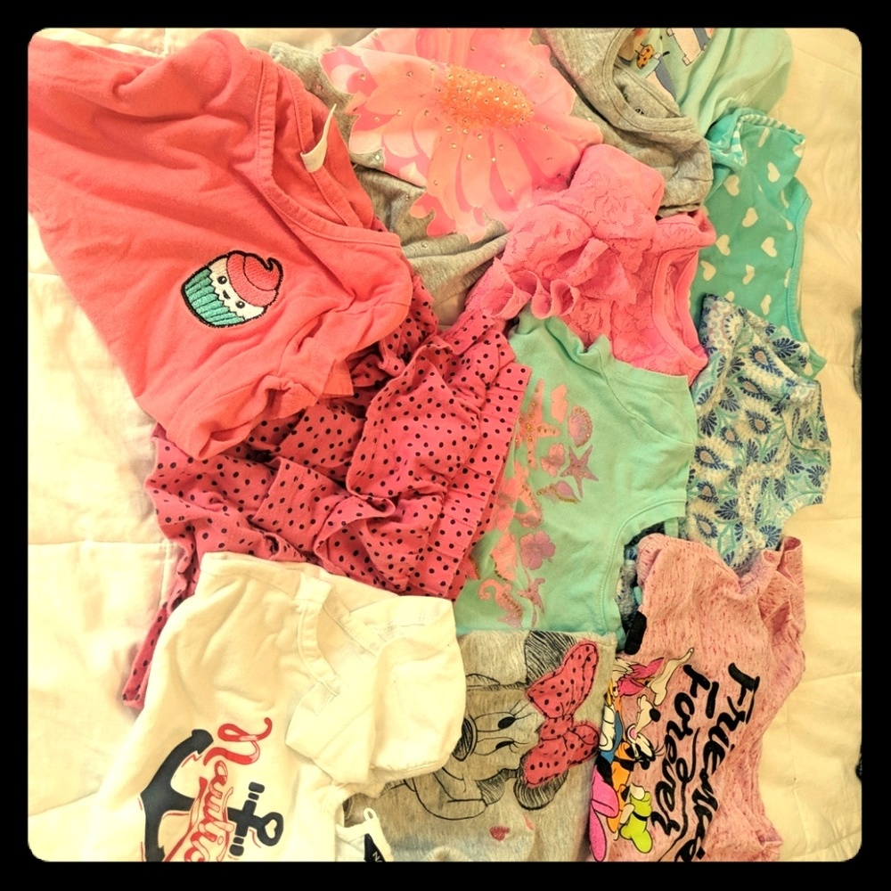 A bundle of summer clothes for girls 3 to 4t